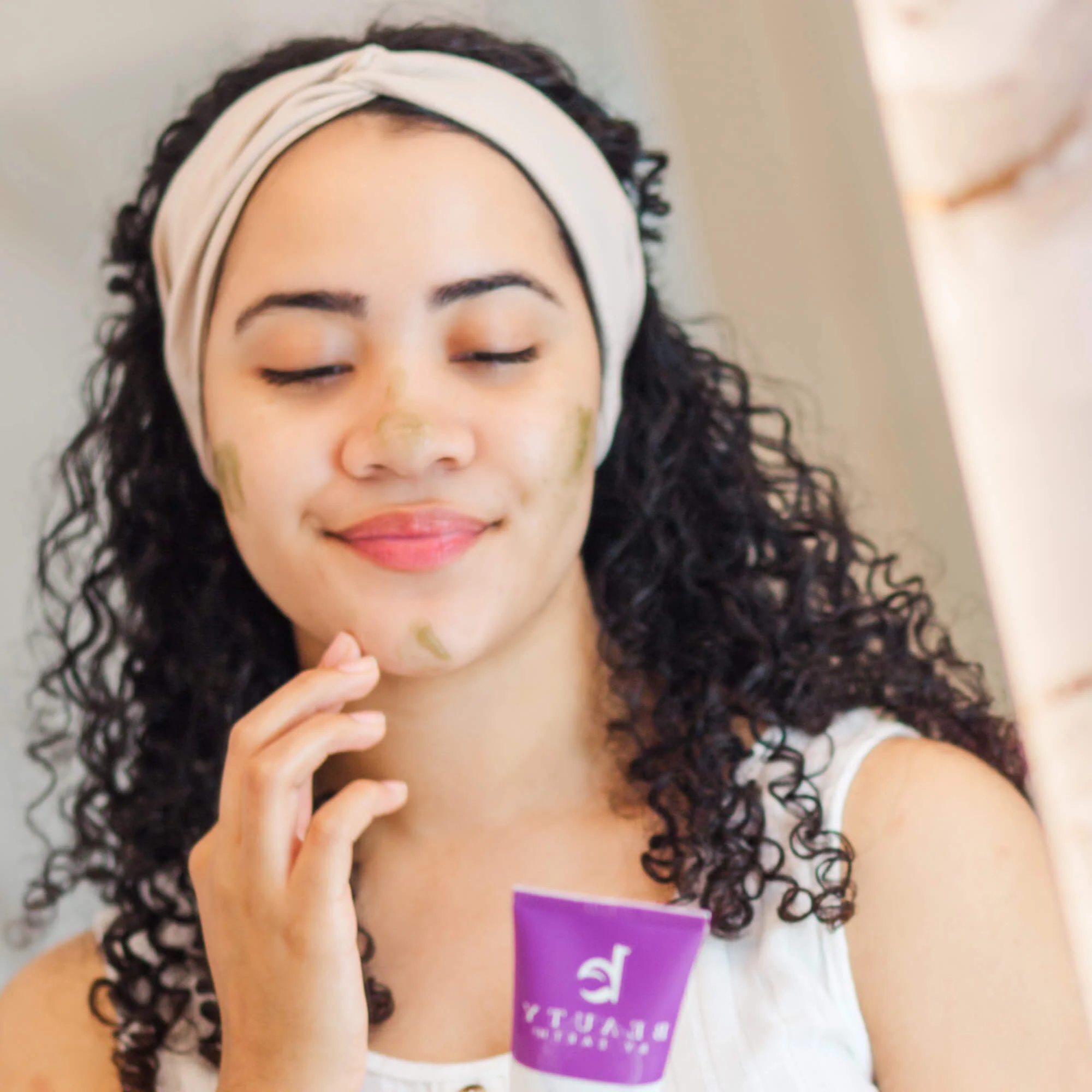 Vegan Cleansing Face Scrub (2-in-1 Exfoliating Scrub for Acne & Blackheads) - Image 4
