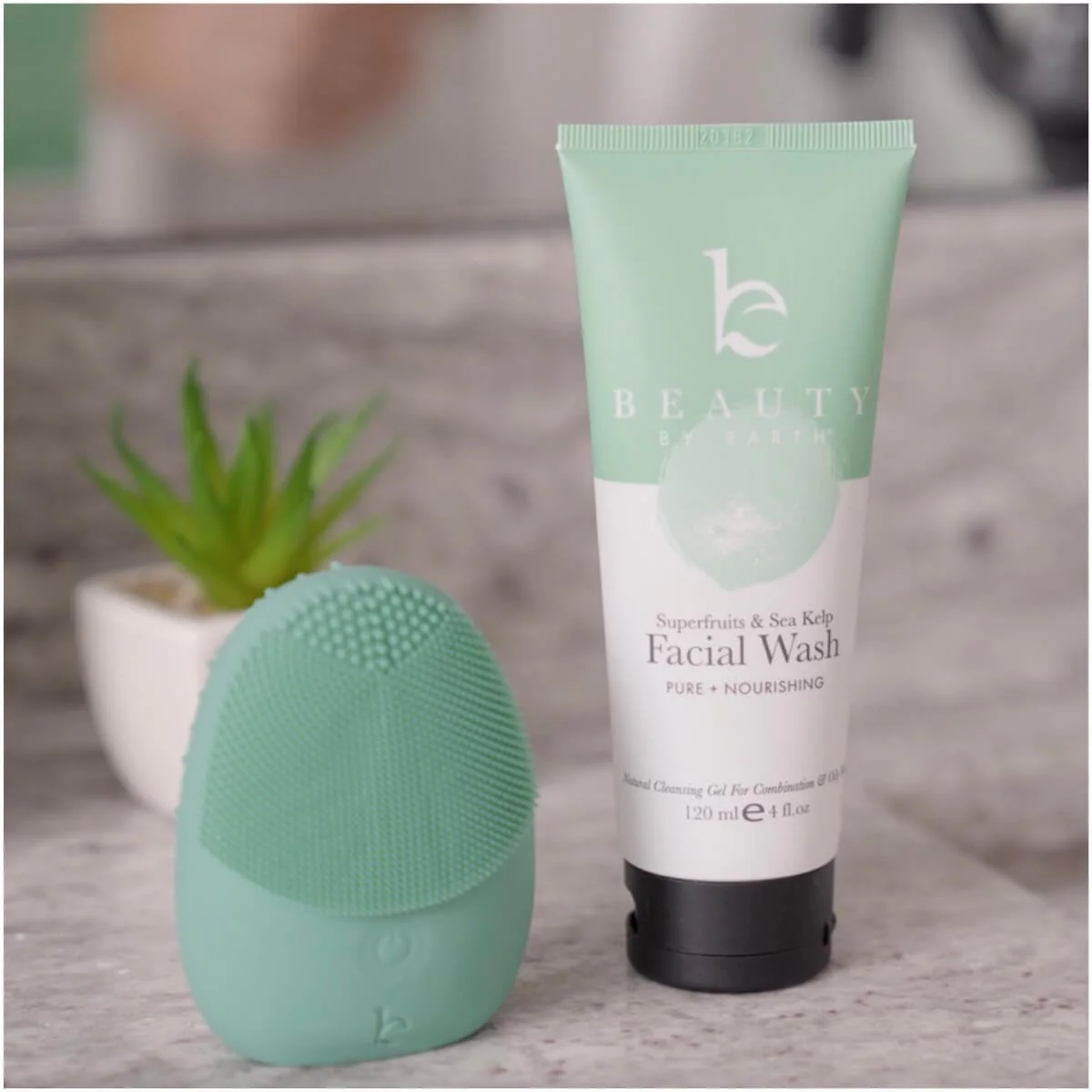 Facial Cleansing Brush (FREE) - Image 4