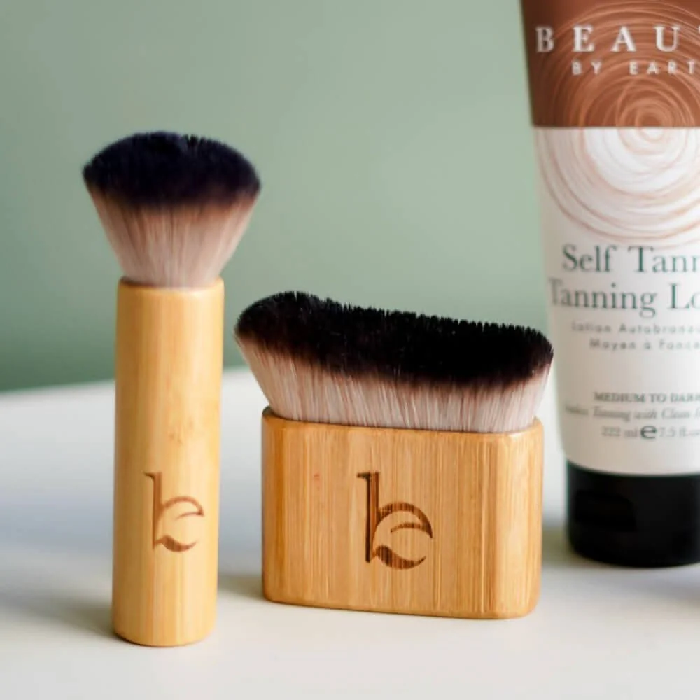 Self Tanner Kabuki Facial Brush (FREE) - Image 8