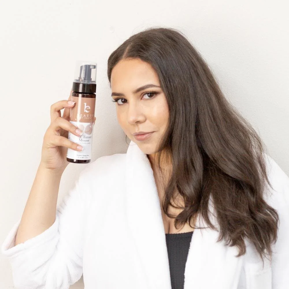 Self Tanner Mousse (Light) - Image 12