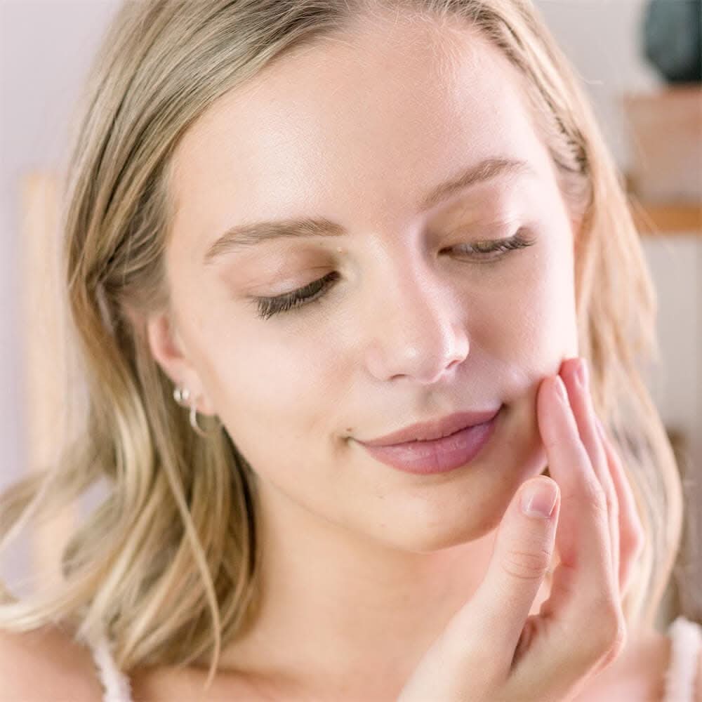 YouthRestoration Bakuchiol Face Serum (FREE) - Image 4